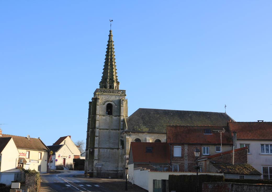 ÉGLISE SAINT PIERRE À BOURDON 2