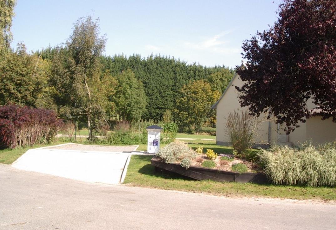 Aire camp-car_emplacement vidange_Long_Somme_Picardie