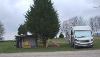 Aire camp-car_emplacement_Picquigny_Somme_Picardie