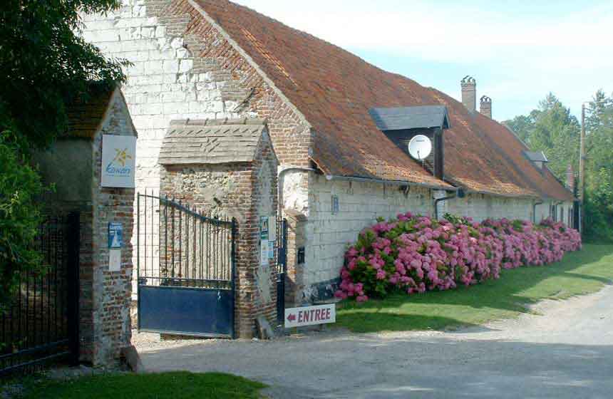 Enjoy a family weekend break at Camping Ferme des Aulnes in Northern France