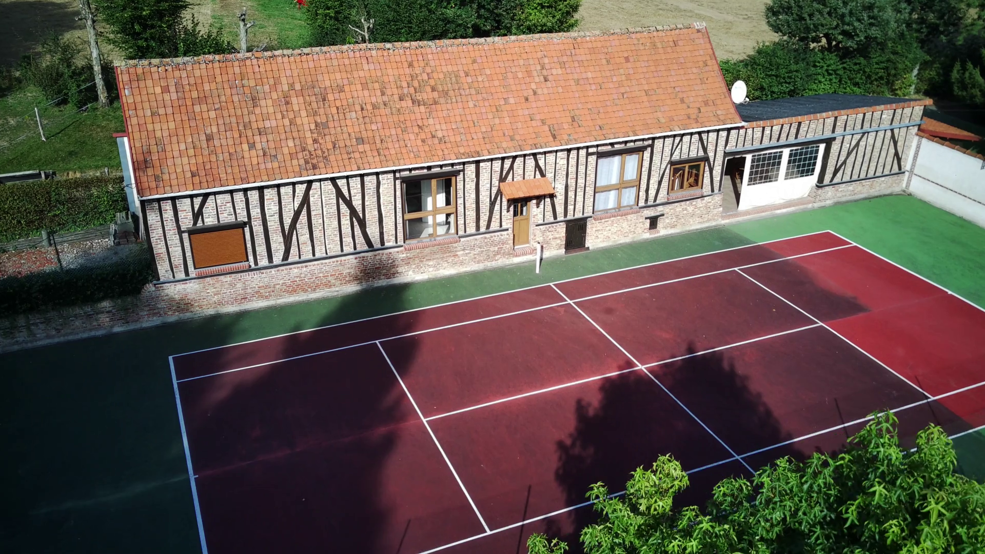 Dronegite - @Domaine de l'Olympe
