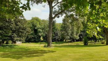 GRAND-LAVIERS Le pigeonnier