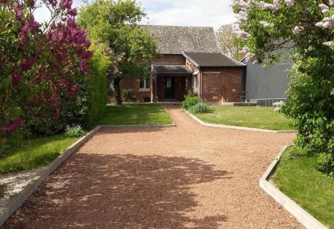 OVILLERS-LA-BOISSELLE Le clos des lilas