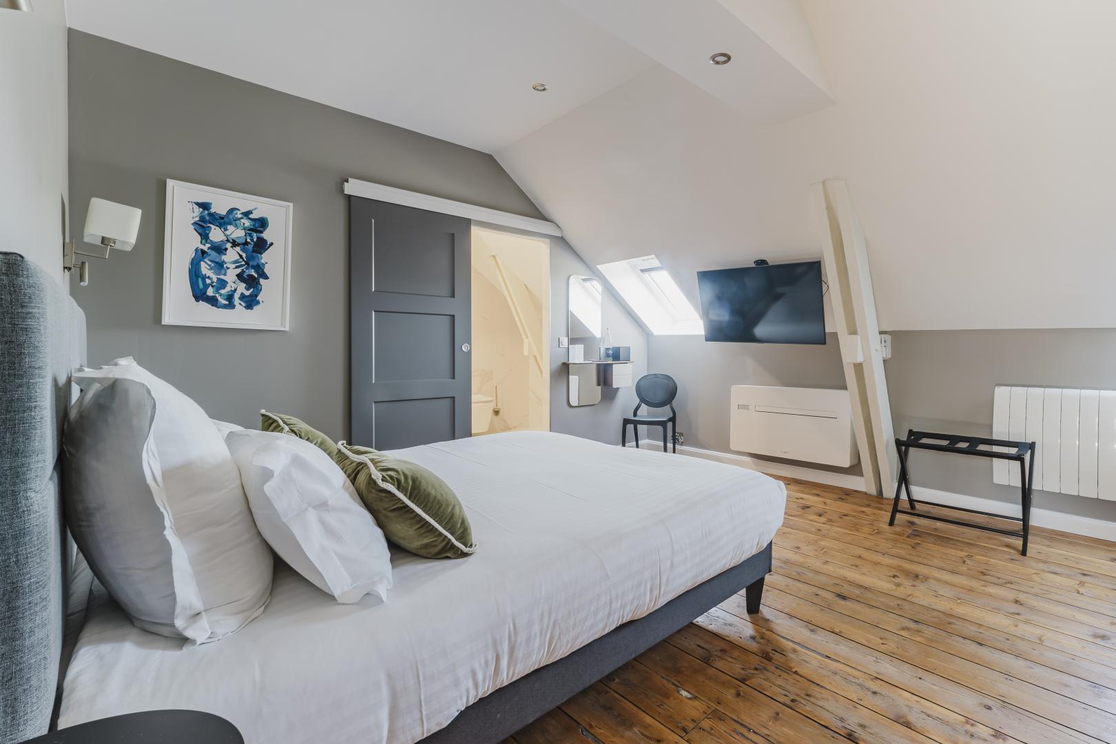 PICQUIGNY Aura Castle - Gîtes de France