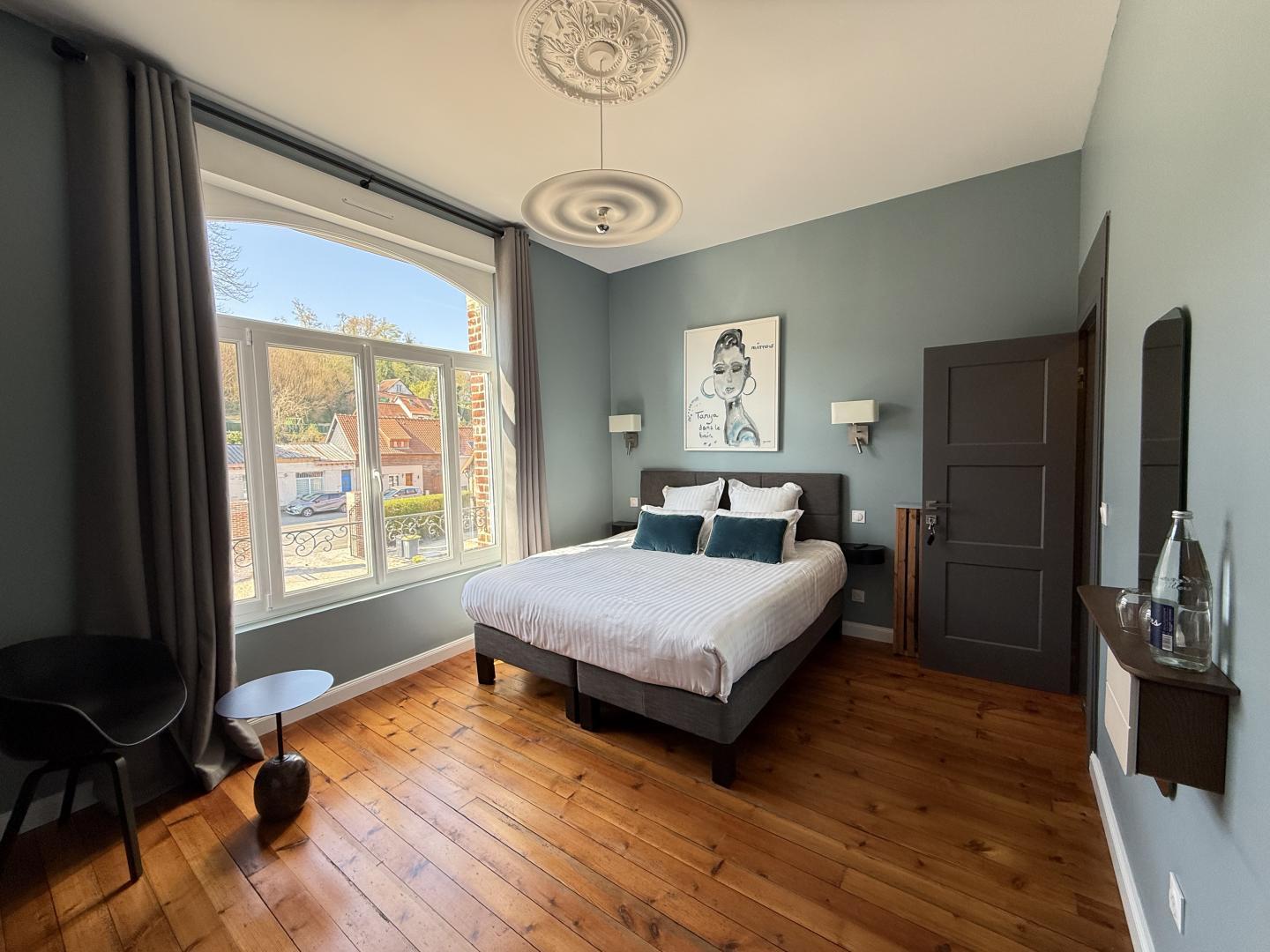 PICQUIGNY Aura Castle - Gîtes de France