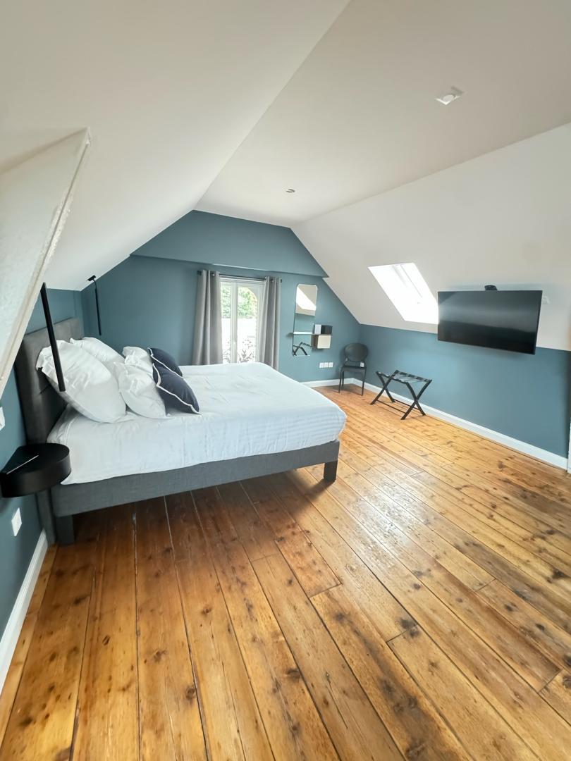 PICQUIGNY Aura Castle - Gîtes de France