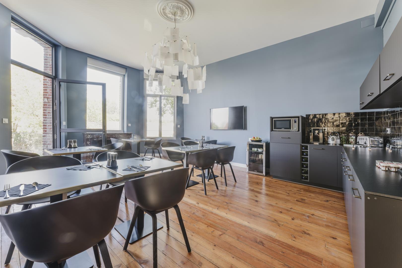 PICQUIGNY Aura Castle - Gîtes de France