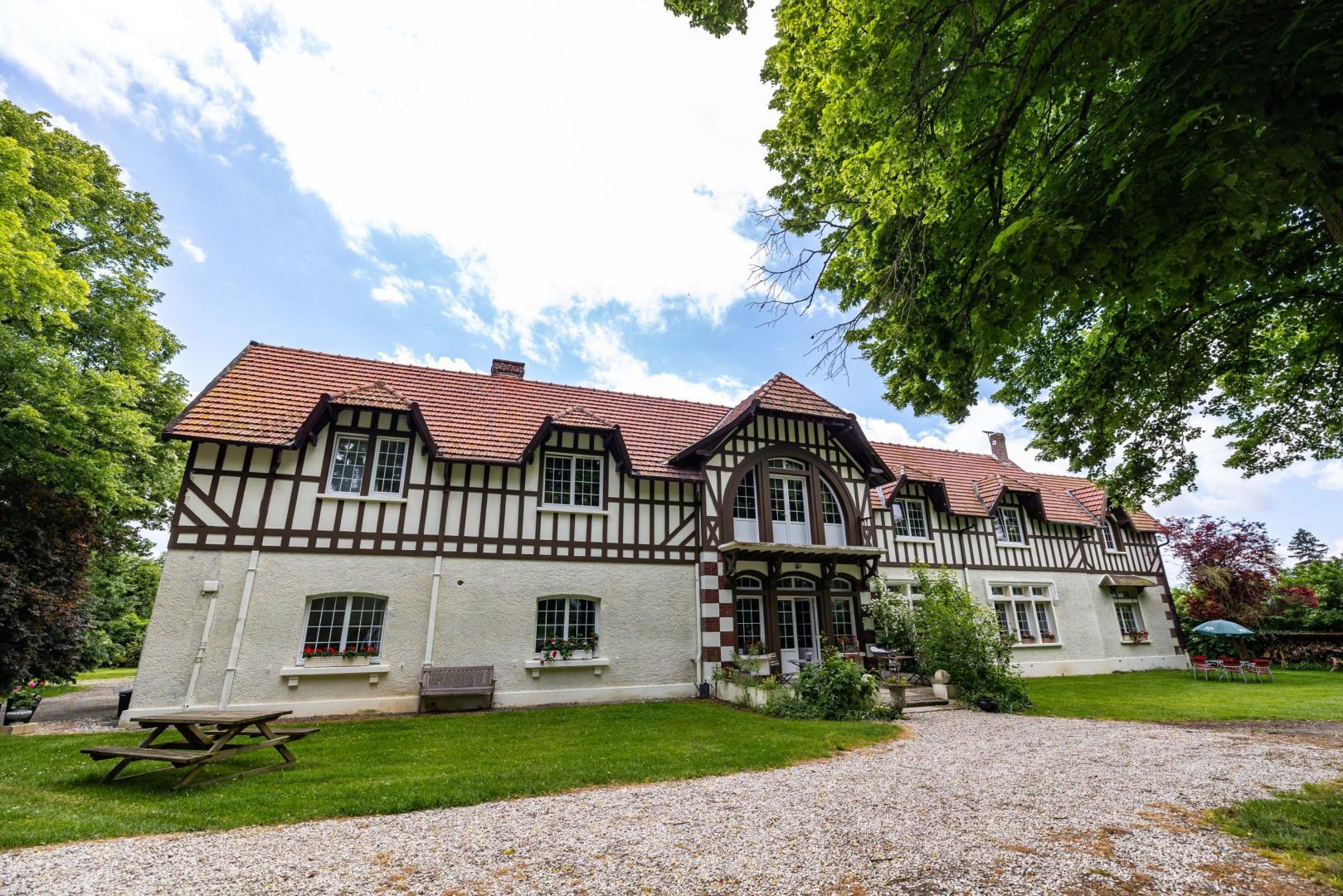 ARGOEUVES Le Chalet des Longschamps - Meublé de tourisme