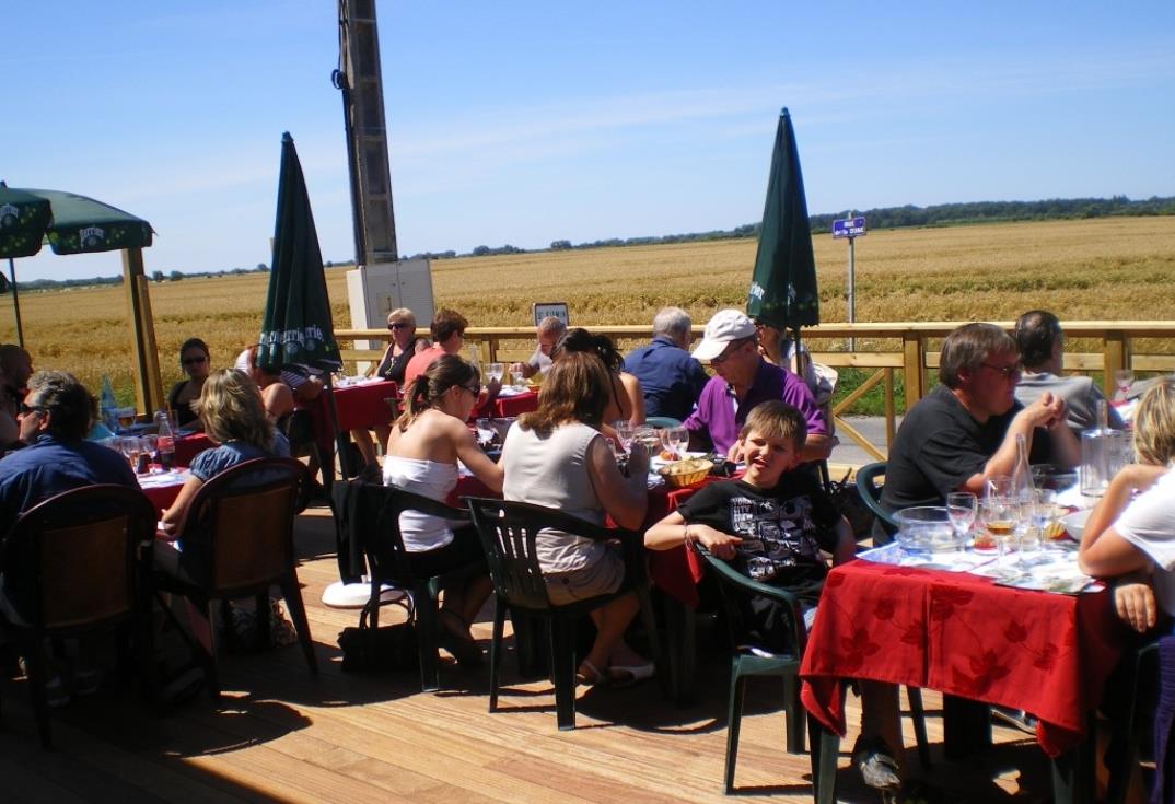 HOTPIC0800010047_Auberge de la Dune_terrasse_Le Crotoy_Somme_HDF