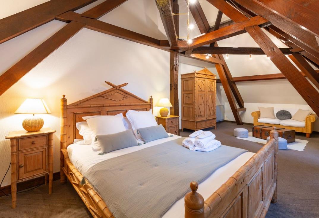 HOTPIC0800010085-Jean-de-Bruges-ch-double-Saint-Riquier-Somme-HautsdeFrance
