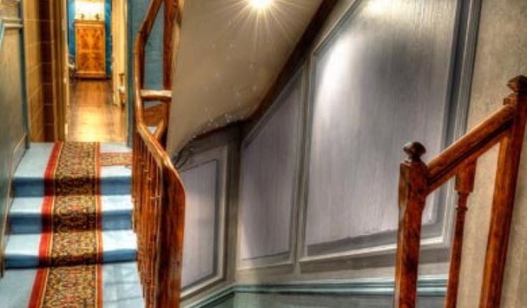 VillaAultia Hotel_escalier_Ault_Somme_Picardie