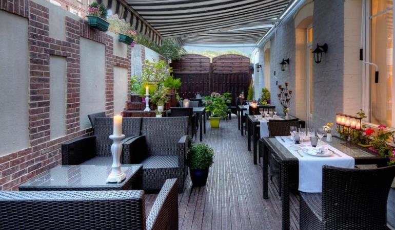 VillaAultia Hotel_patio_Ault_Somme_Picardie