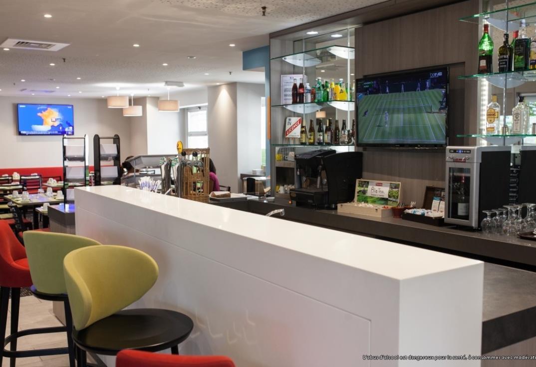 HOTPIC0800011071_Holiday Inn Express_bar_Amiens_Somme_Picardie