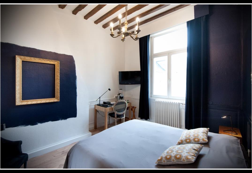 HOTPIC080FS00008-Le-Prieure-chambre-double-Amiens-Somrme-HautsdeFrance