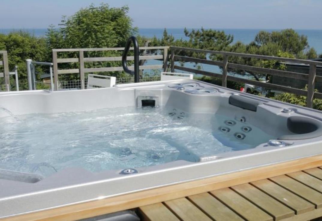 Le Cise_jacuzzi_Ault_Somme_Picardie