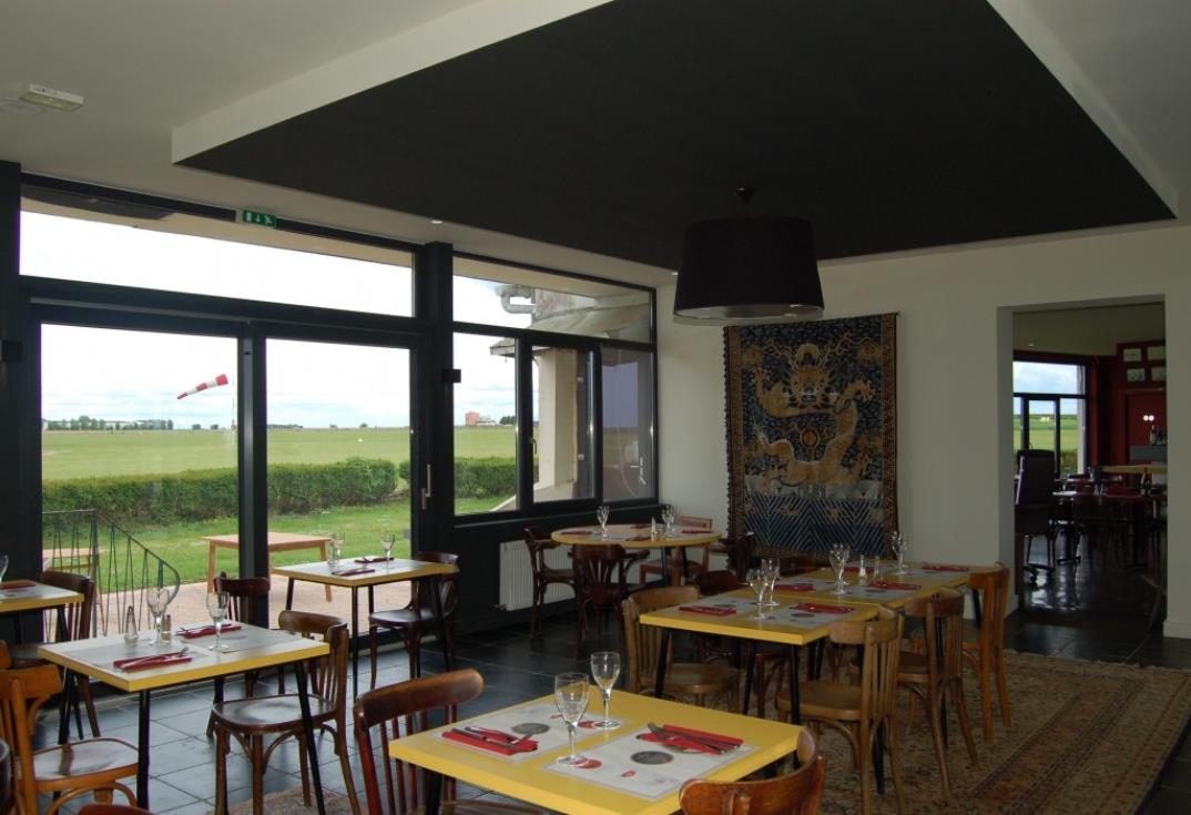Buigny_l'aérodrome_bar2