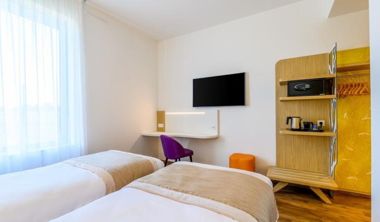 HOTPIC080V50OIUV-Quality-Hotel-Amiens-ch-twin-2-Poulainville-Somme-HautsdeFrance