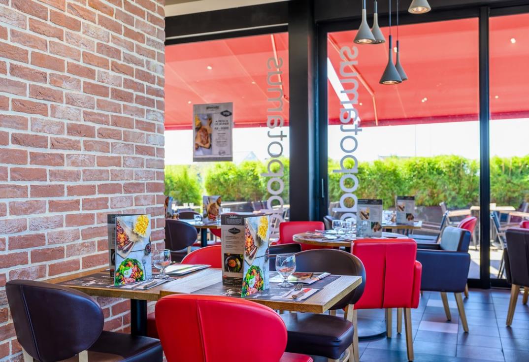 HOTPIC080V50OIUV-Quality-Hotel-Amiens-restaurant-6-Poulainville-Somme-HautsdeFrance
