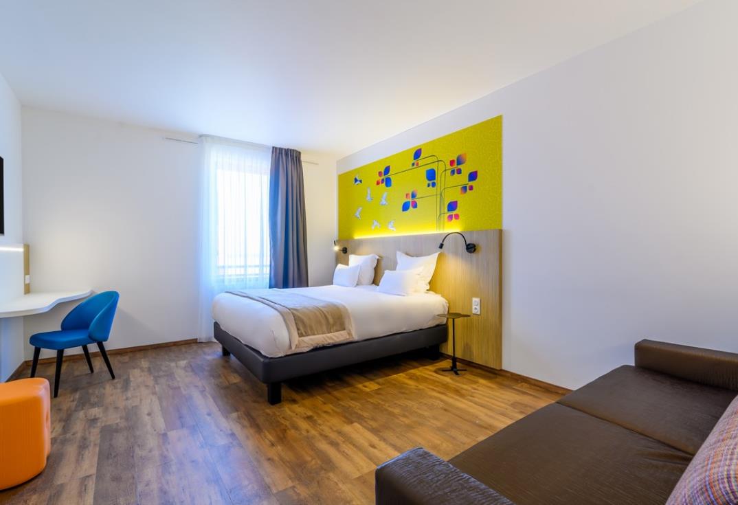 HOTPIC080V50OIUV-Quality-Hotel-Amiens-suite-ch-double--Poulainville-Somme-HautsdeFrance-2