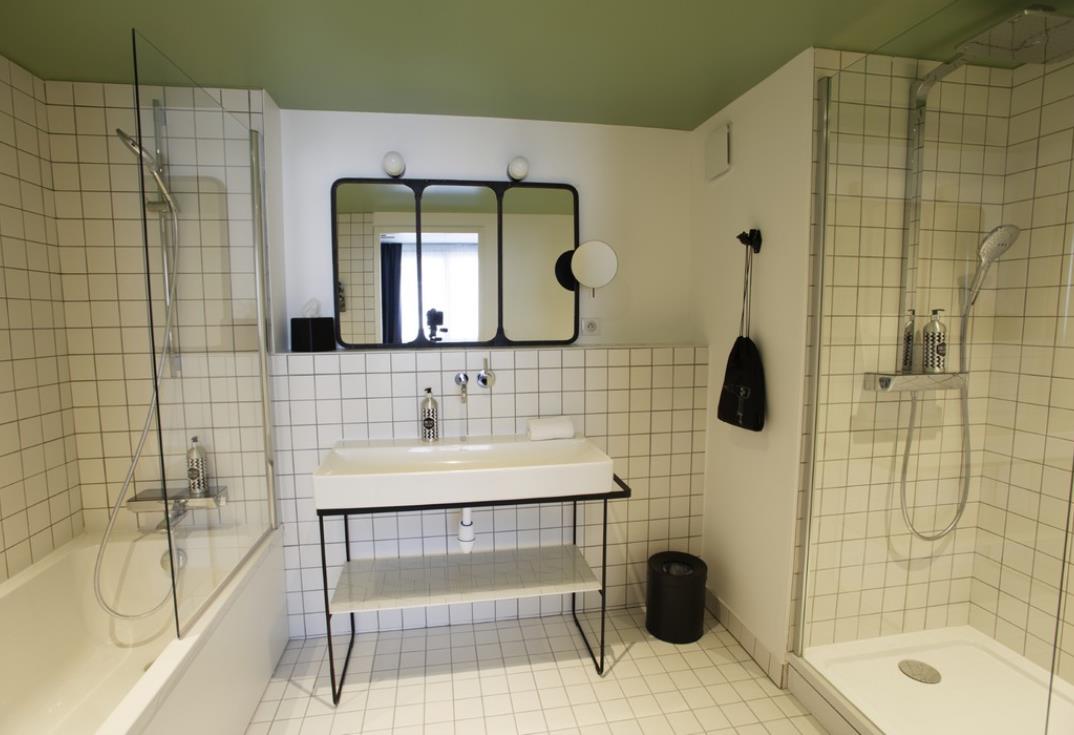 HOTPIC080V50SWSP-Hotel-Ibis-Style-Amiens-Centre-SDB-Amiens-Somme-HautsdeFrance