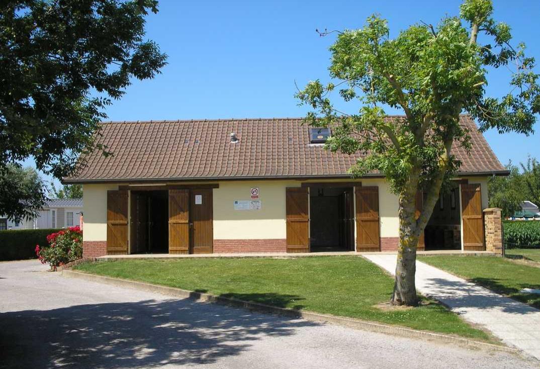 Le Champ Neuf_bat_St Quentin En Tourmont_Somme_Picardie