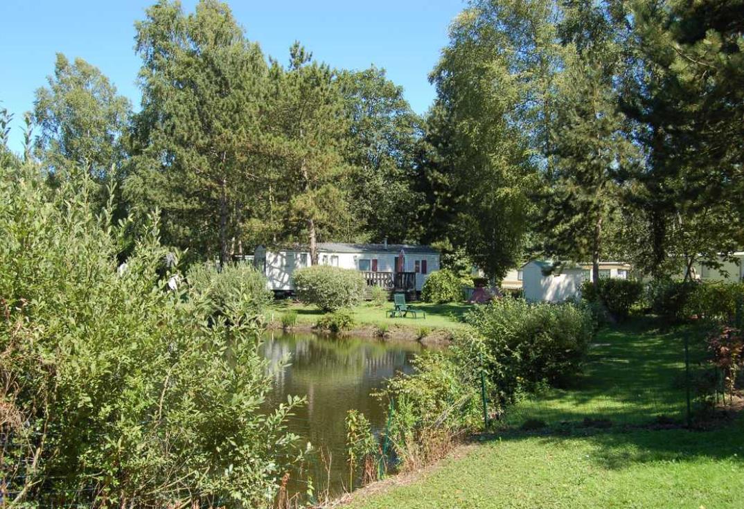 Ferme de Bouzencourt_lac_Le Hamel_Somme_Picardie
