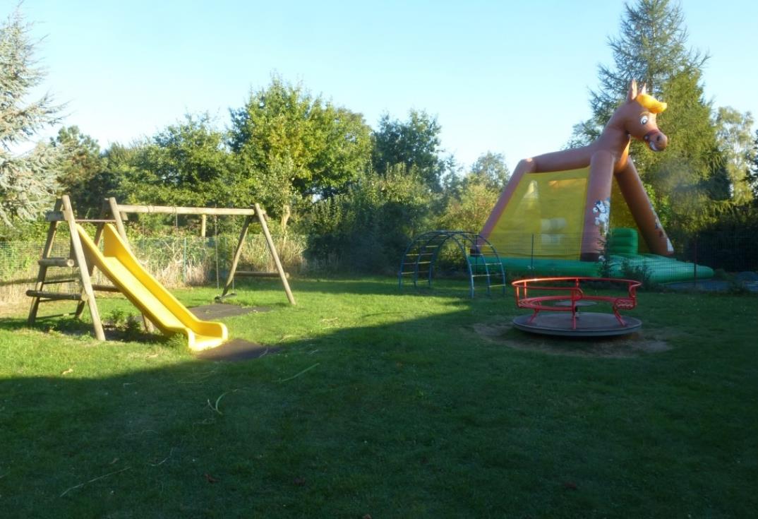 La Ferme de Bouzencourt_aire de jeux_Le Hamel_Somme_Picardie