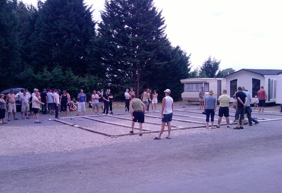 La Ferme de Bouzencourt_aire petanque_Le Hamel_Somme_Picardie