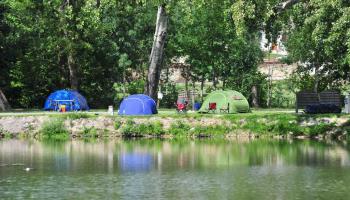 Les Puits tournants_tente_Sailly Le Sec_Somme_Picardie