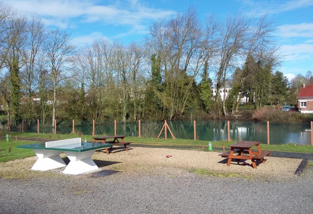 Camping le Brochet_aire de pique nique_Péronne_Somme_Picardie
