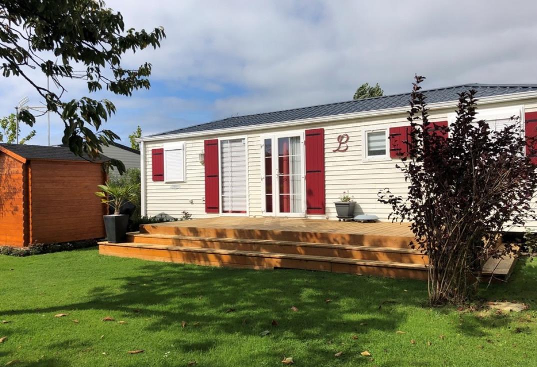 HPAPIC080FS00015-Le-Robinson-mobil-home-Fort-Mahon-Somme-HautsdeFrance