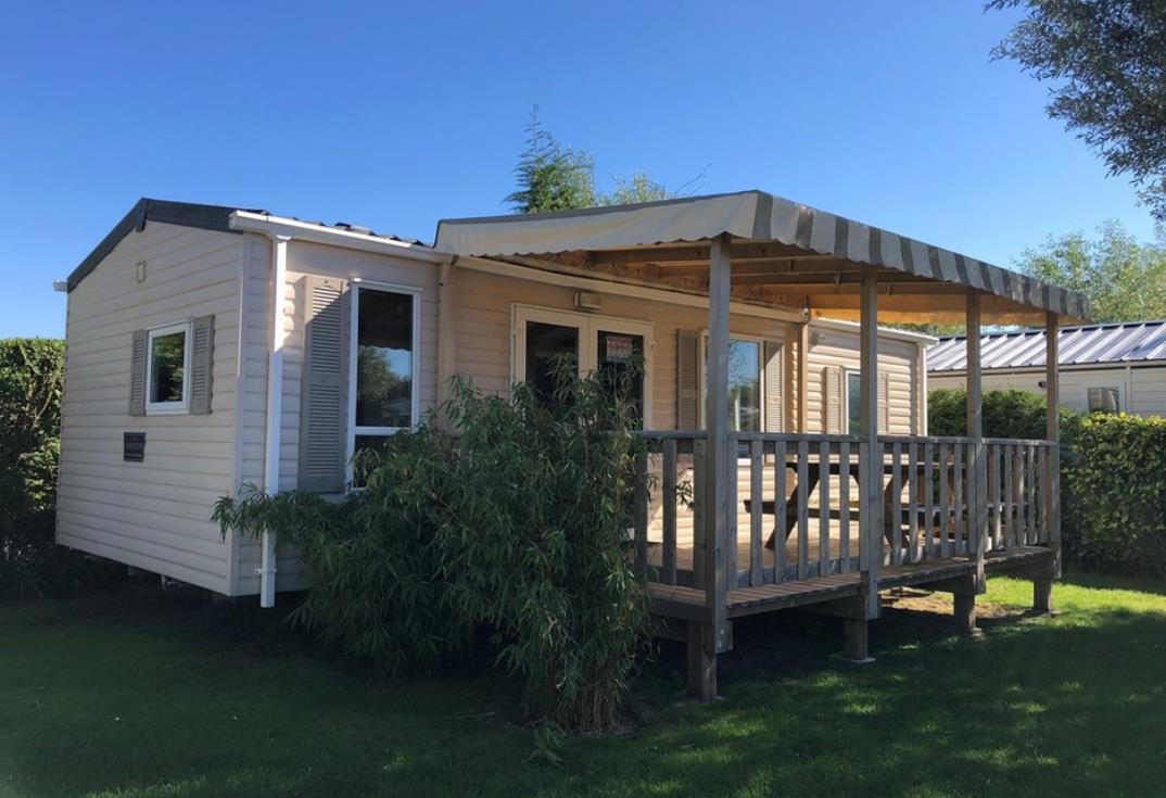 HPAPIC080FS00015-Le-Robinson-mobil-home3-Fort-Mahon-Somme-HautsdeFrance