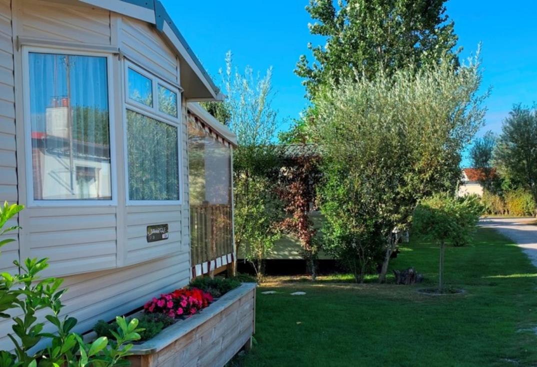 HPAPIC080FS00098-L-Eden-mobil-home2-Fort-Mahon-Somme-HautsdeFrance