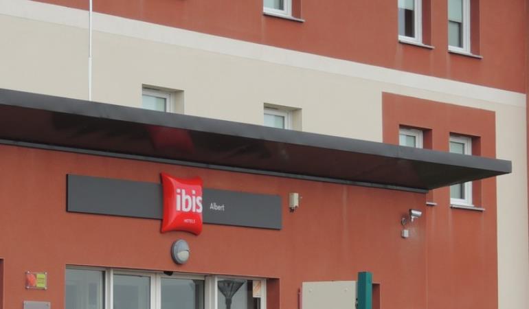 Ibis-façade-Albert-somme-picardie©HotelIbis (1)