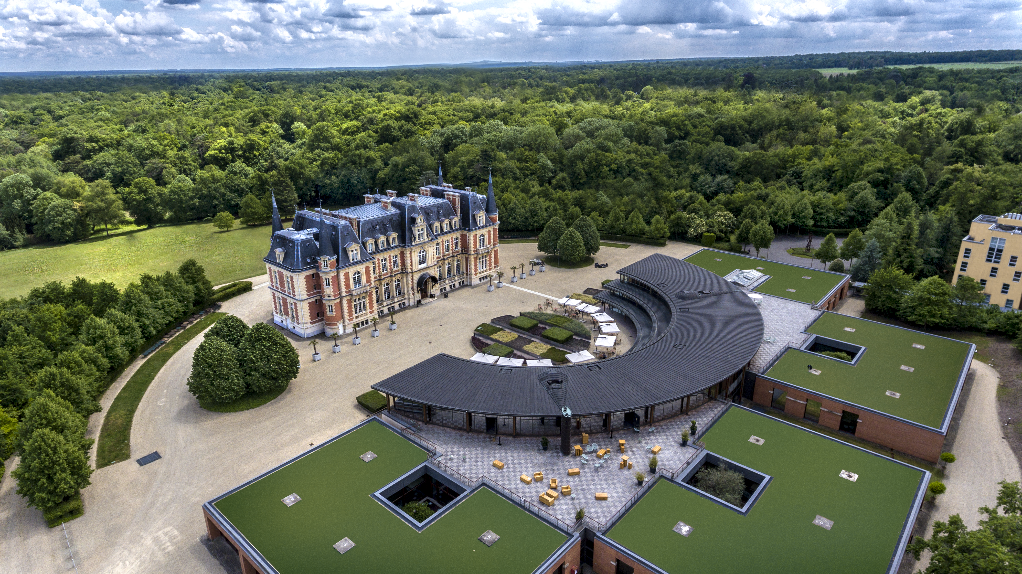 Campus Les Fontaines  France Hauts-de-France Oise Gouvieux 60270