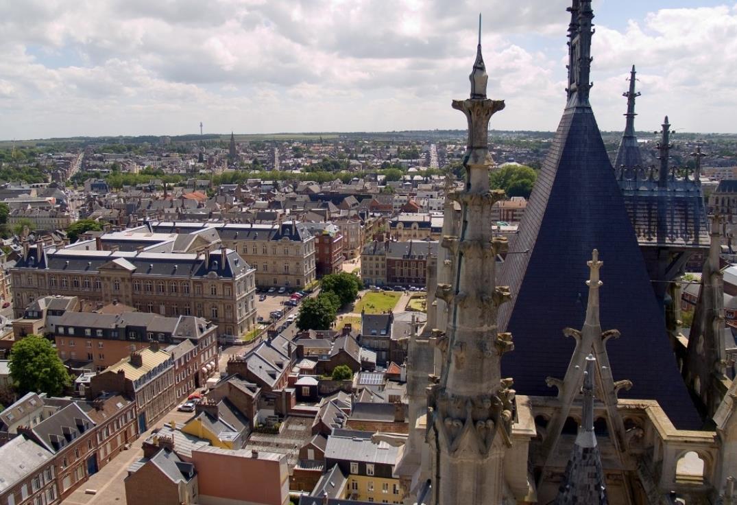 Amiens_Tours de la Cathédrale_montée flèche