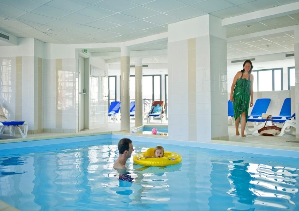 Goelia La Belle Epoque_piscine_Mers les Bains_Somme_Picardie_HautsdeFrance