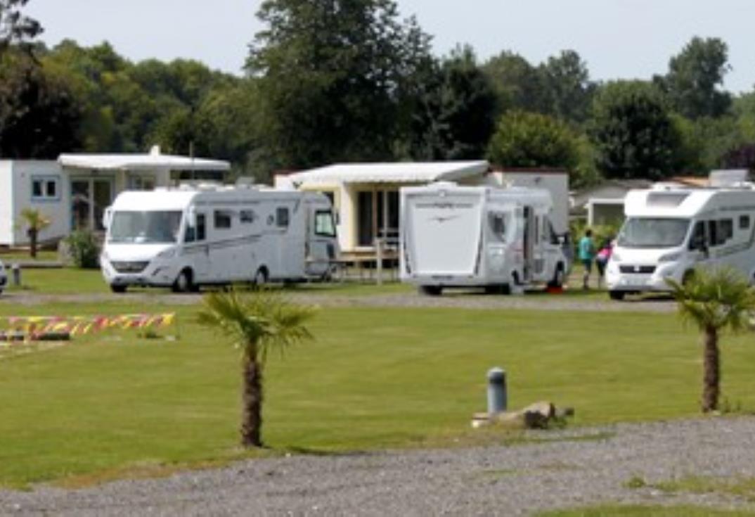 camping vallée de l'avre castel accueil campings cars 2