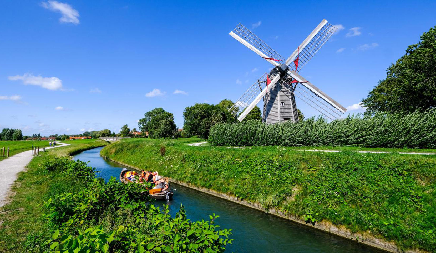 Cabane Sur L Eau Luxe Avec Spa Pour Lacher Prise Week Ends Esprit Hauts De France