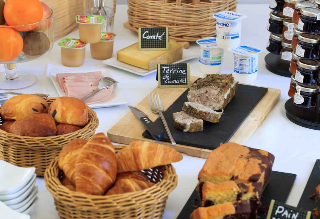 hotel restaurant logis de la basilique, albert, somme