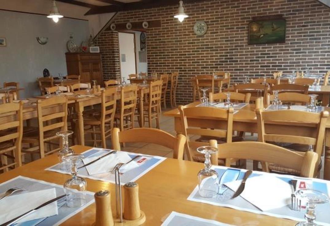 vieux-noyer-08000100-144034861